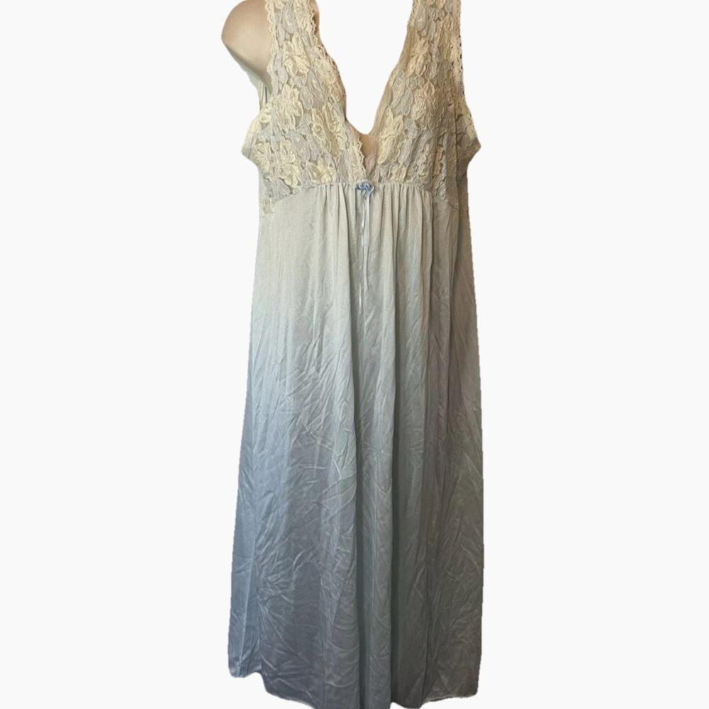 VTG 90s Romantic Moods Baby blue lace nightgown Slip Dress sleeveless Coquette M